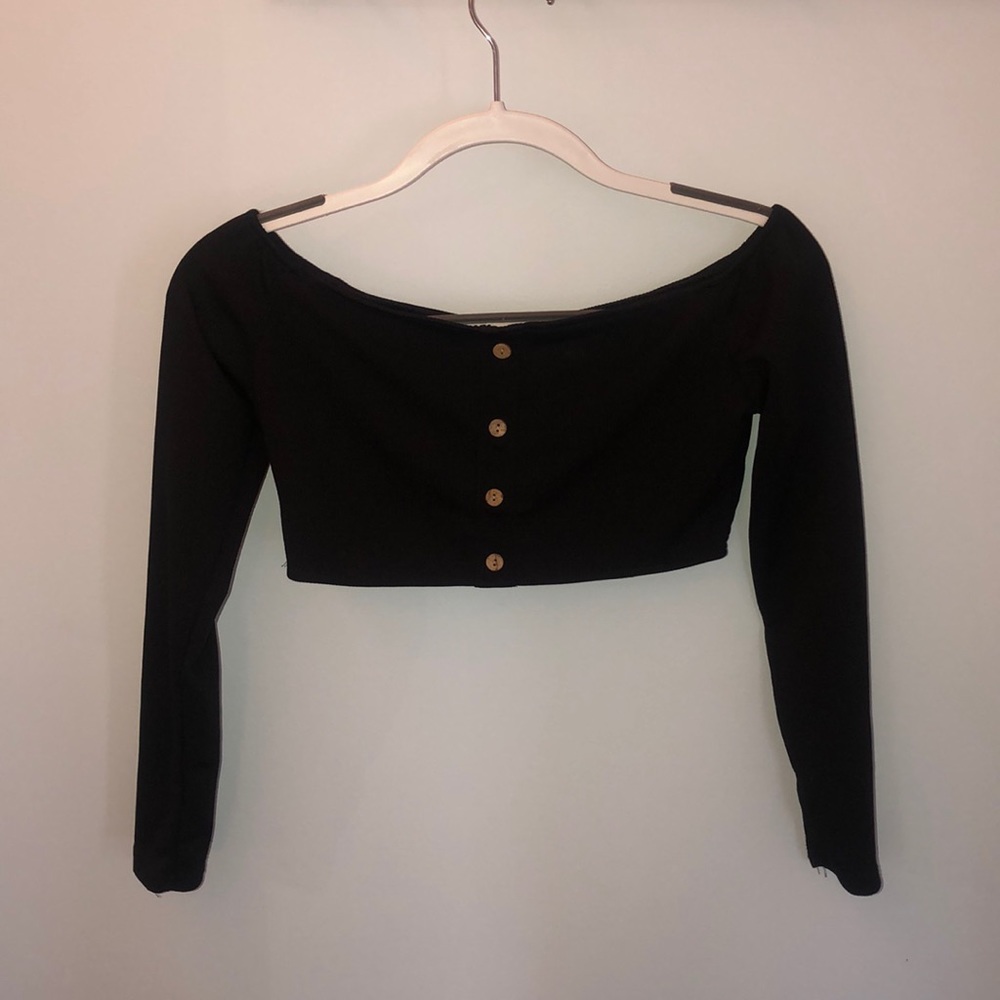 Button Long Sleeve Crop Top